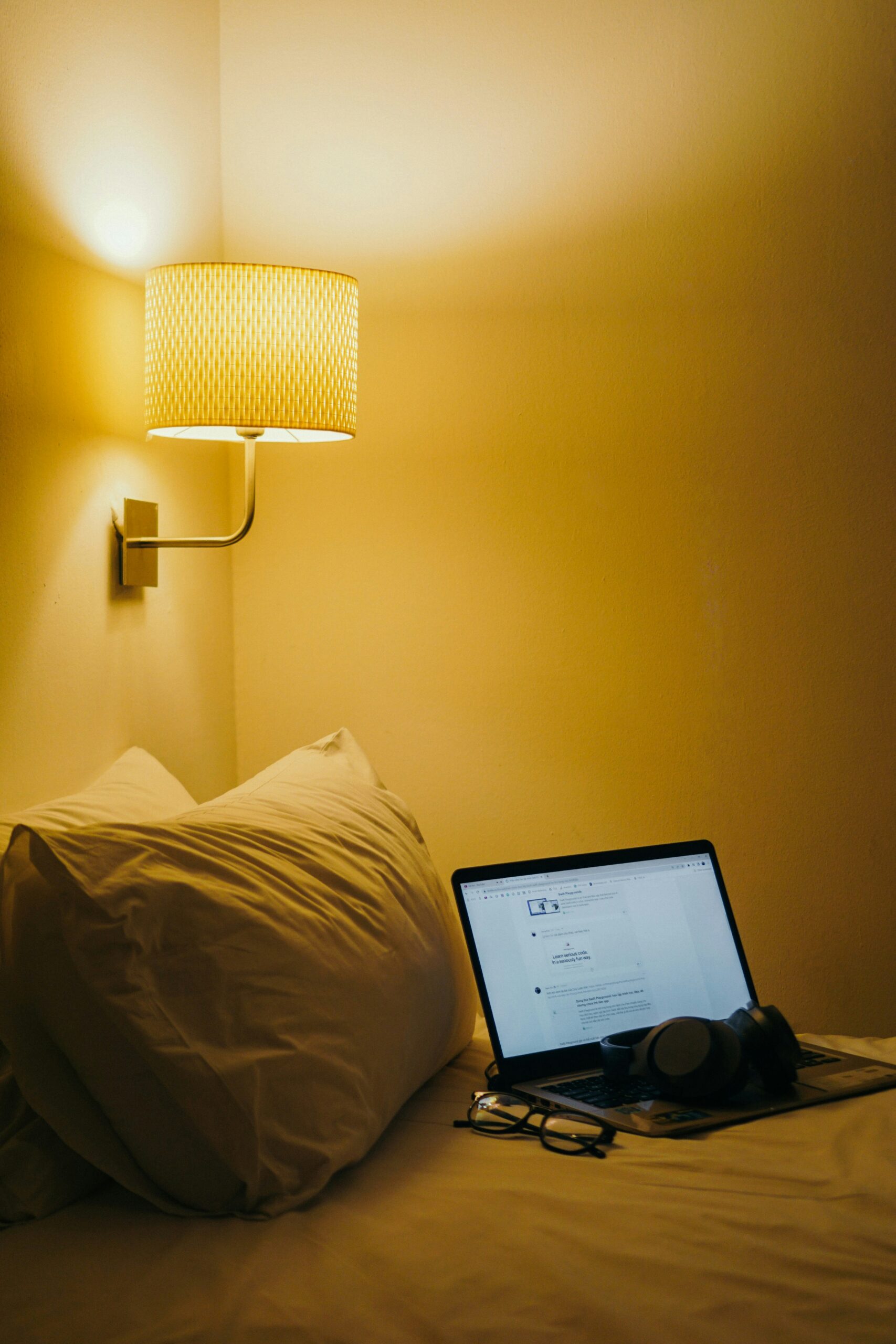 Perché studiare a letto può fare male